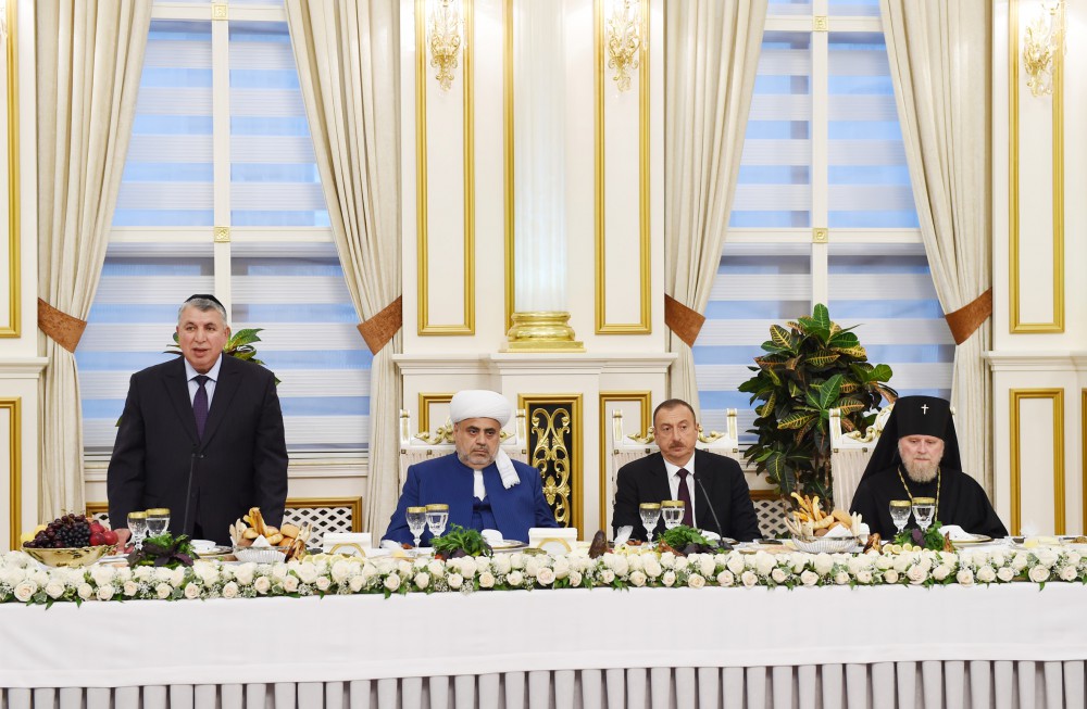Prezident İlham Əliyev: Azərbaycanın uğurlarına heç bir qüvvə təsir edə bilməz (ƏLAVƏ OLUNUB) (FOTO)