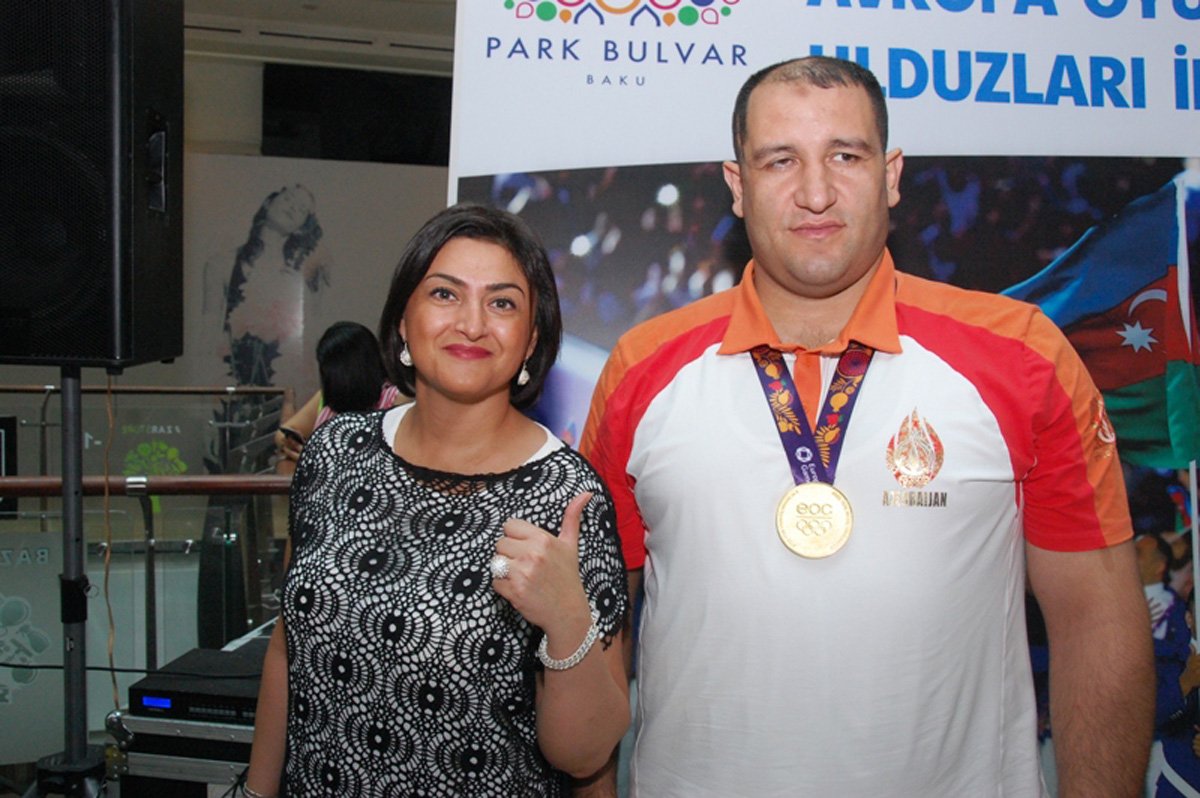 “Park Bulvar”, “Shokki Mokki” və “Day.Az”-ın təşkilati dəstəyi ilə Avropa Oyunları çempionlarının avtoqraf-sessiyası keçirildi (FOTO)