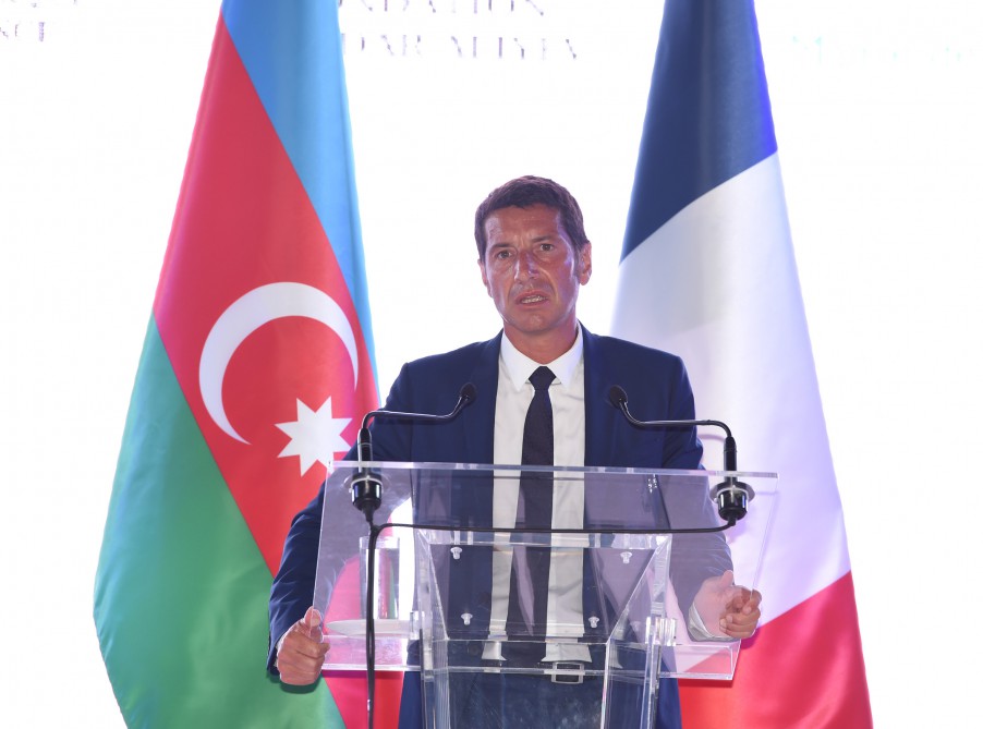 Birinci xanım Mehriban Əliyeva: “Fransa-Azərbaycan münasibətləri son illər bir çox sahələrdə sürətlə inkişaf edir” (ƏLAVƏ OLUNUB)(FOTO)