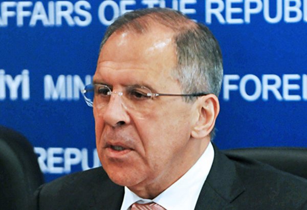 Lavrov Yerevana gedir