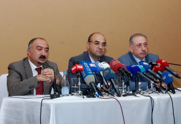 AZAL aviabiletlərin qiymətinin azaldılması səbəbindən bəzi reysləri bağlaya bilər (FOTO)