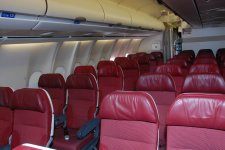 AZAL aviabiletlərin qiymətinin azaldılması səbəbindən bəzi reysləri bağlaya bilər (FOTO)