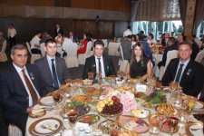 Prezident İlham Əliyevin sərəncamları ilə təltif edilmiş KİV nümayəndələrinə mükafatlar təqdim edilib (FOTO)