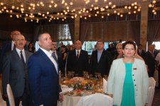 Prezident İlham Əliyevin sərəncamları ilə təltif edilmiş KİV nümayəndələrinə mükafatlar təqdim edilib (FOTO)