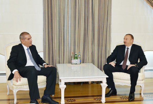 Prezident İlham Əliyev İsrailin Azərbaycandakı səfirini qəbul edib