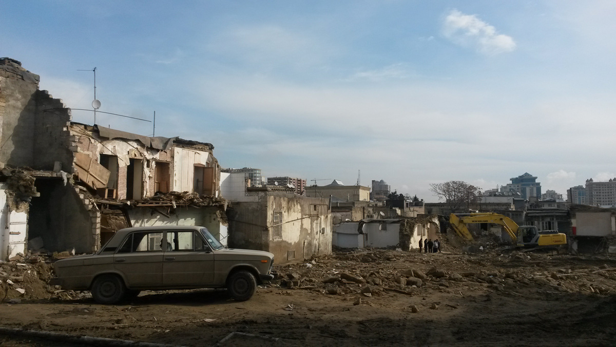 "Sovetski" – mərkəzdə mərkəz ola bilməyən məhəllə (FOTO)