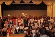 Vətəni təqdim etmək şərəfi – Yay məktəbindən reportaj (FOTO)