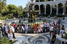 Vətəni təqdim etmək şərəfi – Yay məktəbindən reportaj (FOTO)