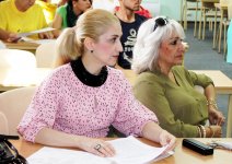Azərbaycan geyimləri sirli Baykal adasında (FOTO)