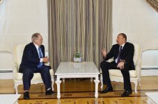 İlham Əliyev Beynəlxalq İdman Atıcılıq Federasiyasının prezidentini və baş katibini qəbul edib (FOTO)