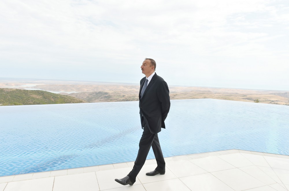 Prezident İlham Əliyev “Qalaaltı Hotel & SPA” müalicə-istirahət kompleksinin açılışında iştirak edib (FOTO)