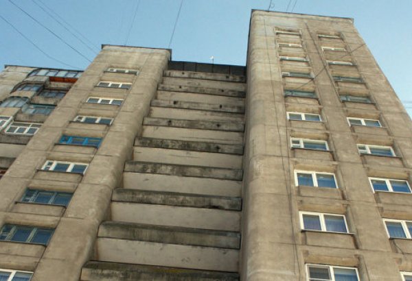 Bakıda qız uşağı 3-cü mərtəbədən yıxılaraq ölüb