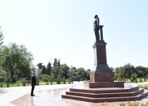 Prezident İlham Əliyev Heydər Əliyev adına park-bulvarın açılışında iştirak edib (FOTO)