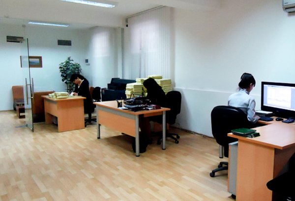 Azərbaycanda notariat əməliyyatlarının sayı 3,3 milyonu ötüb