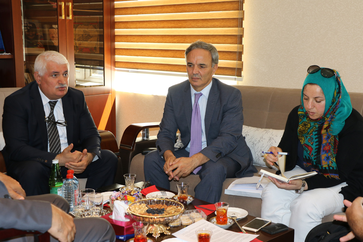 Əl-Cəzirə Araşdırmalar Mərkəzi Azərbaycanla bağlı tədqiqat aparacaq (FOTO)