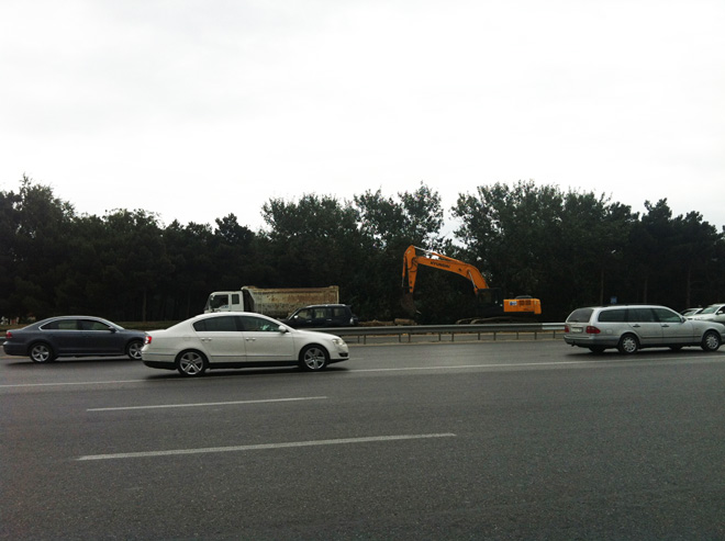 Bakı-Sumqayıt yolu genişləndirilir (FOTO)