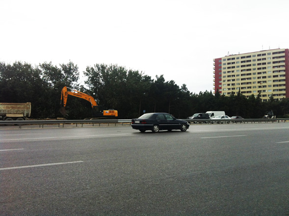 Bakı-Sumqayıt yolu genişləndirilir (FOTO)