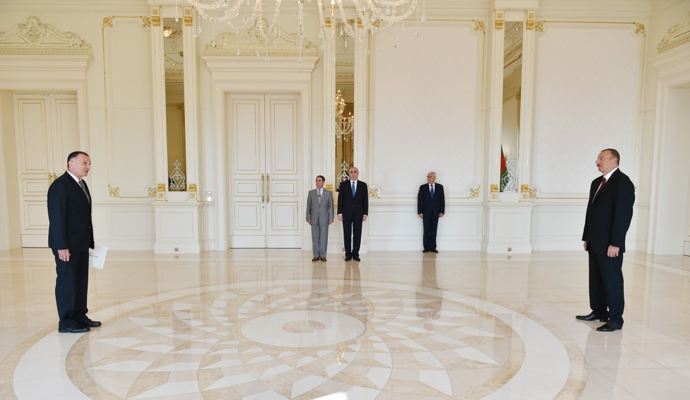 Prezident İlham Əliyev Latviya və İsrailin Azərbaycanda yeni təyin olunmuş səfirlərinin etimadnaməsini qəbul edib (ƏLAVƏ OLUNUB) (FOTO)