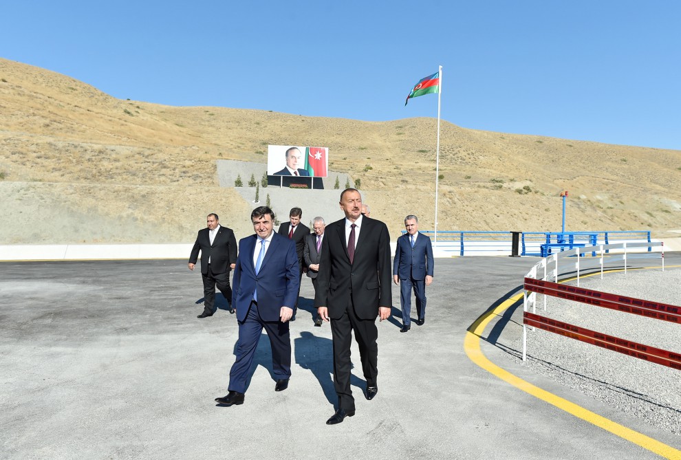 Prezident İlham Əliyev Xızıda Taxtakörpü-Ceyranbatan kanalından suvarma suyunun verilməsi mərasimində iştirak edib (FOTO)