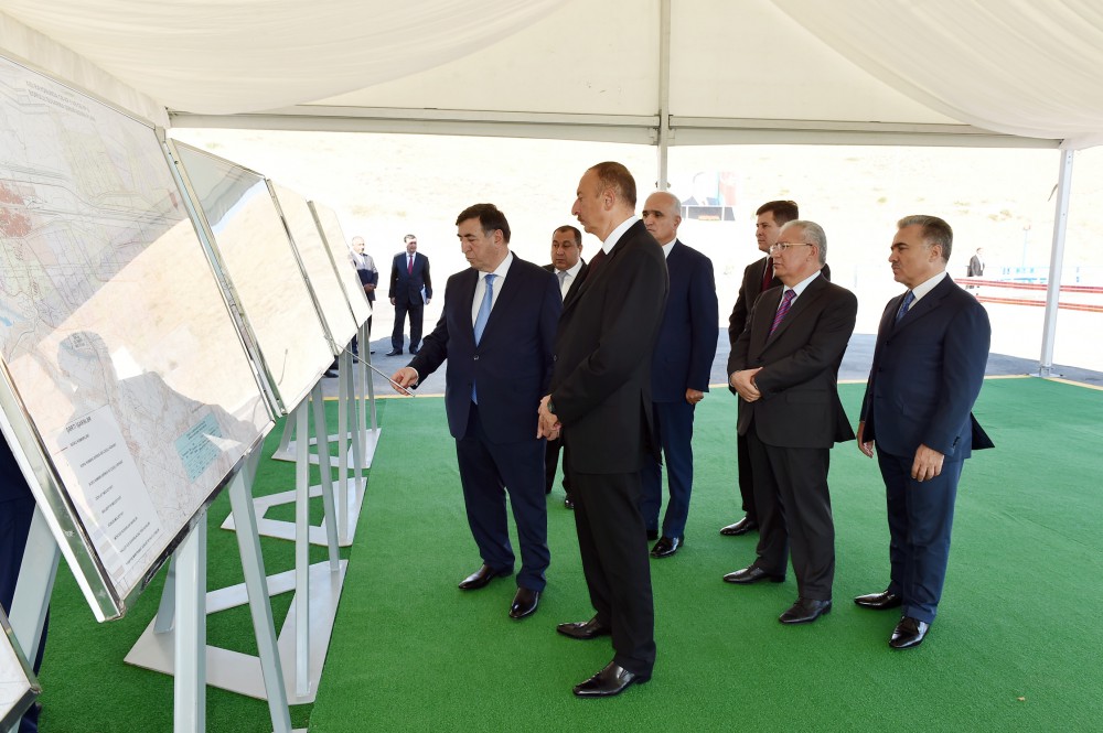 Prezident İlham Əliyev Xızıda Taxtakörpü-Ceyranbatan kanalından suvarma suyunun verilməsi mərasimində iştirak edib (FOTO)