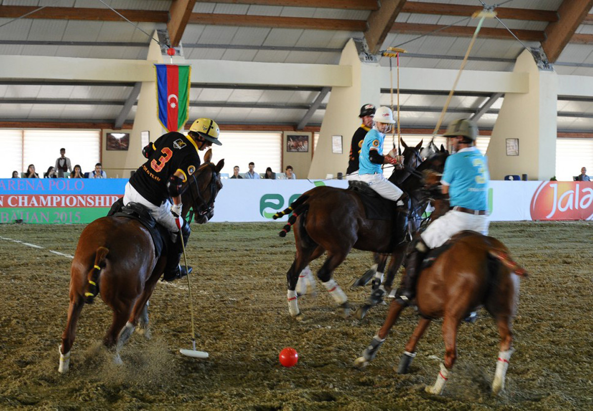 Poloçularımız Avropa çempionatında ilk qələbələrini qazandılar