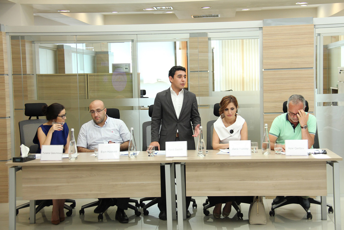 ASAN Könüllülərinin “Hərəyə 1 kitab bölüşək” layihəsinin final mərhələsi (FOTO)