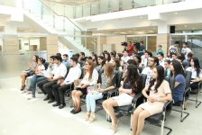 ASAN Könüllülərinin “Hərəyə 1 kitab bölüşək” layihəsinin final mərhələsi (FOTO)