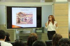 ASAN Könüllülərinin “Hərəyə 1 kitab bölüşək” layihəsinin final mərhələsi (FOTO)