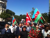 Azərbaycanda Türkiyəyə dəstək aksiyası keçirilib (FOTO)