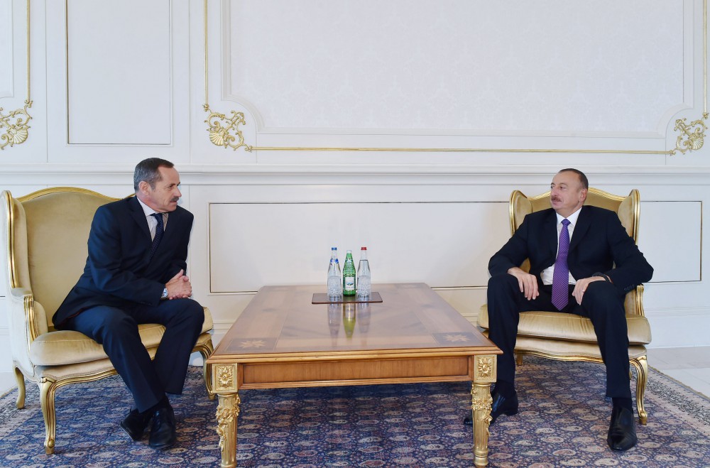 Prezident İlham Əliyev İsveçrənin Azərbaycandakı səfirini qəbul edib (FOTO)
