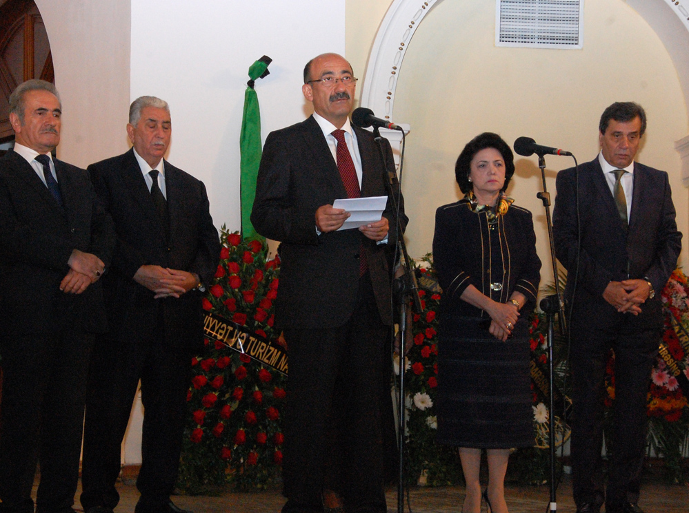 Habil Əliyevlə vida mərasimi keçirilib (ƏLAVƏ OLUNUB) (FOTO)