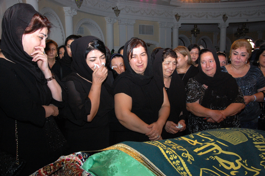 Habil Əliyevlə vida mərasimi keçirilib (ƏLAVƏ OLUNUB) (FOTO)