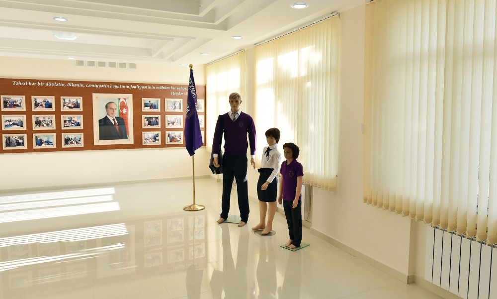 Prezident İlham Əliyev Texniki-Humanitar Liseydə yenidənqurma işlərindən sonrakı vəziyyətlə tanış olub (FOTO)