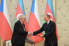 Azərbaycan və Çexiya arasında iki sənəd imzalandı