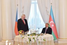 İlham Əliyevin adından Çexiya Prezidenti Miloş Zemanın şərəfinə rəsmi ziyafət verilib (FOTO)