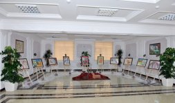 İlham Əliyev 148 nömrəli tam orta məktəbdə yenidənqurma işlərindən sonra yaradılan şəraitlə tanış olub (FOTO)
