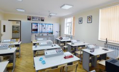 İlham Əliyev 148 nömrəli tam orta məktəbdə yenidənqurma işlərindən sonra yaradılan şəraitlə tanış olub (FOTO)