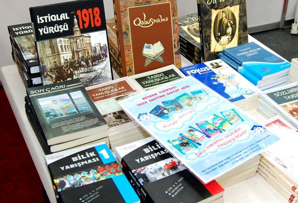 IV Bakı Beynəlxalq Kitab Sərgi-Yarmarkasının açılışı olub (FOTO)