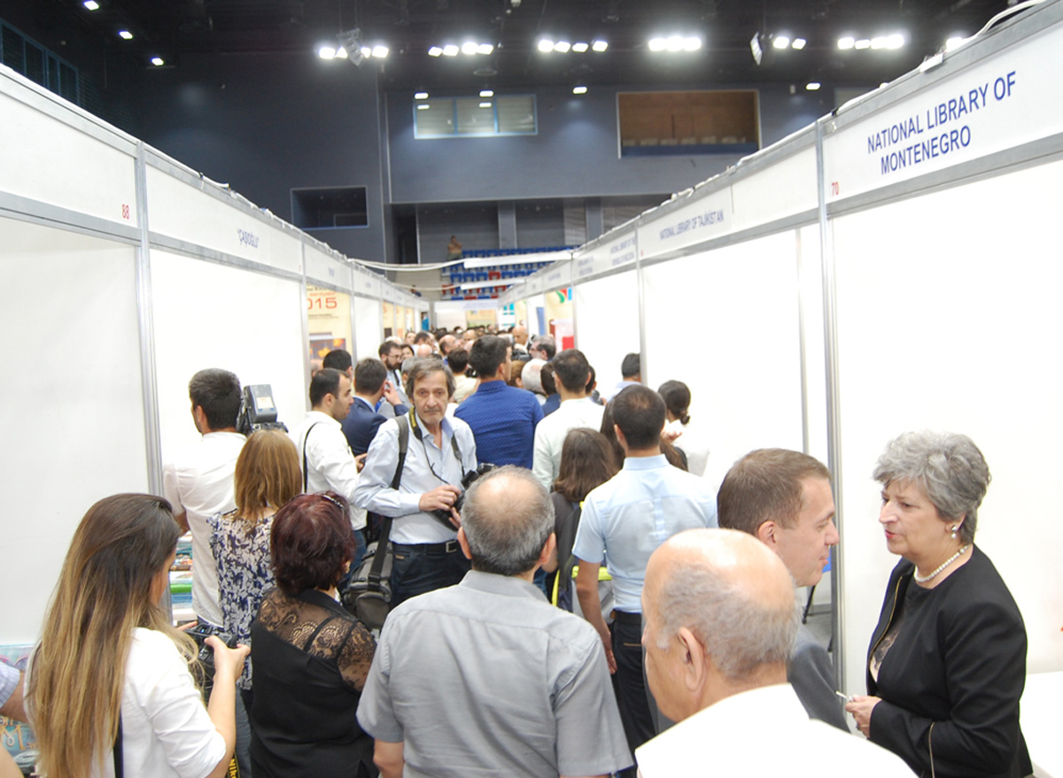 IV Bakı Beynəlxalq Kitab Sərgi-Yarmarkasının açılışı olub (FOTO)