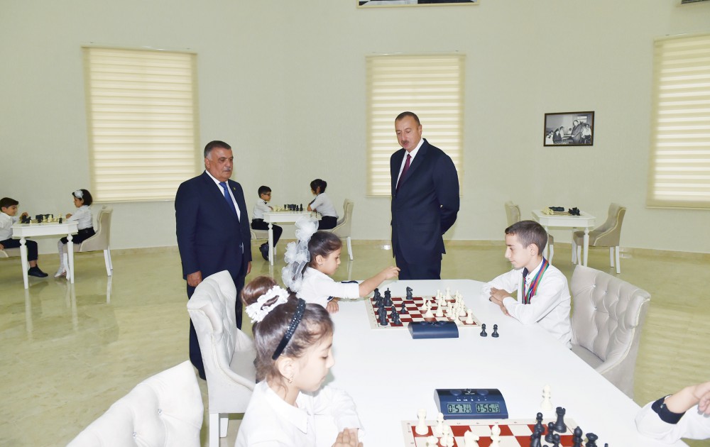 Ağsu Şahmat Məktəbi yenidənqurmadan sonra istifadəyə verilib (FOTO)