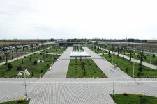 Prezident İlham Əliyev Kürdəmirdə Bayraq Meydanının açılışında iştirak edib (FOTO)