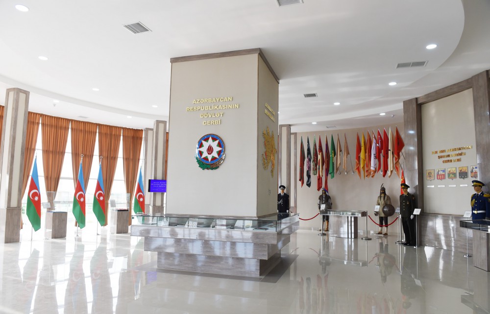 Prezident İlham Əliyev Kürdəmirdə Bayraq Meydanının açılışında iştirak edib (FOTO)