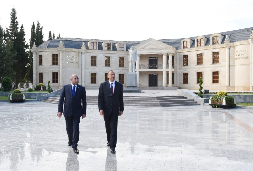 İlham Əliyev Kürdəmir rayonunda səfərdədir (FOTO)