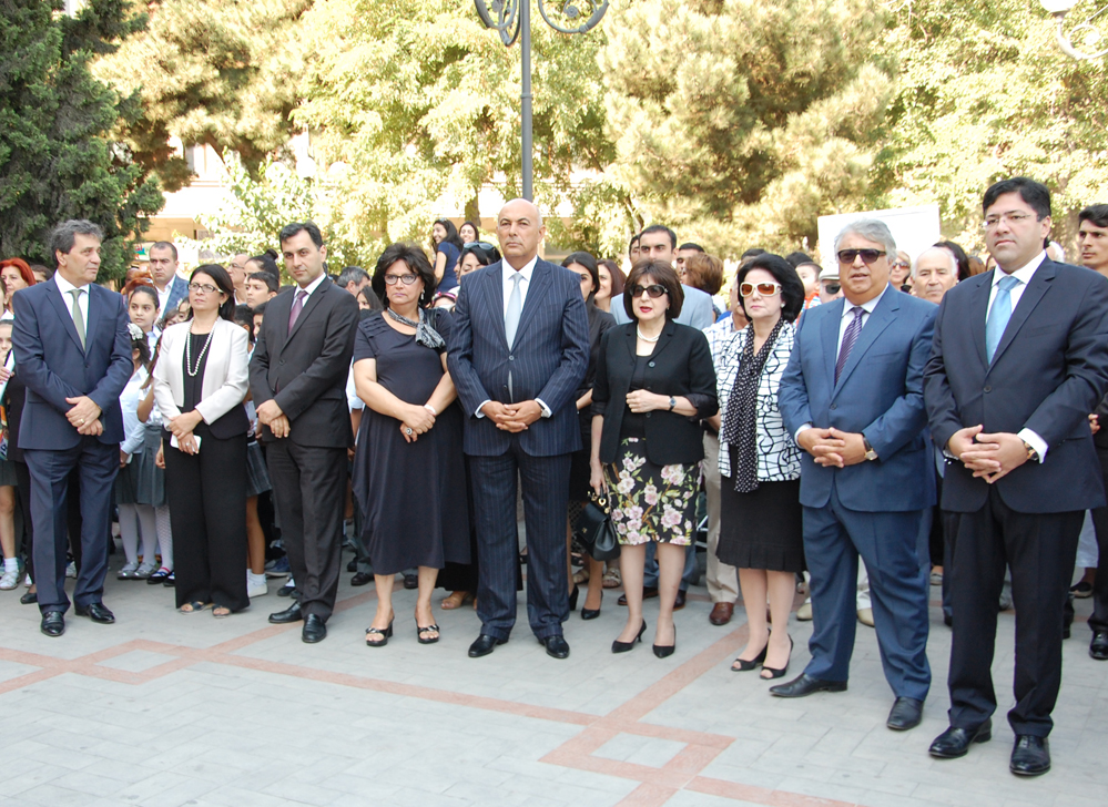 Üzeyir Hacıbəyli anıldı (FOTO)