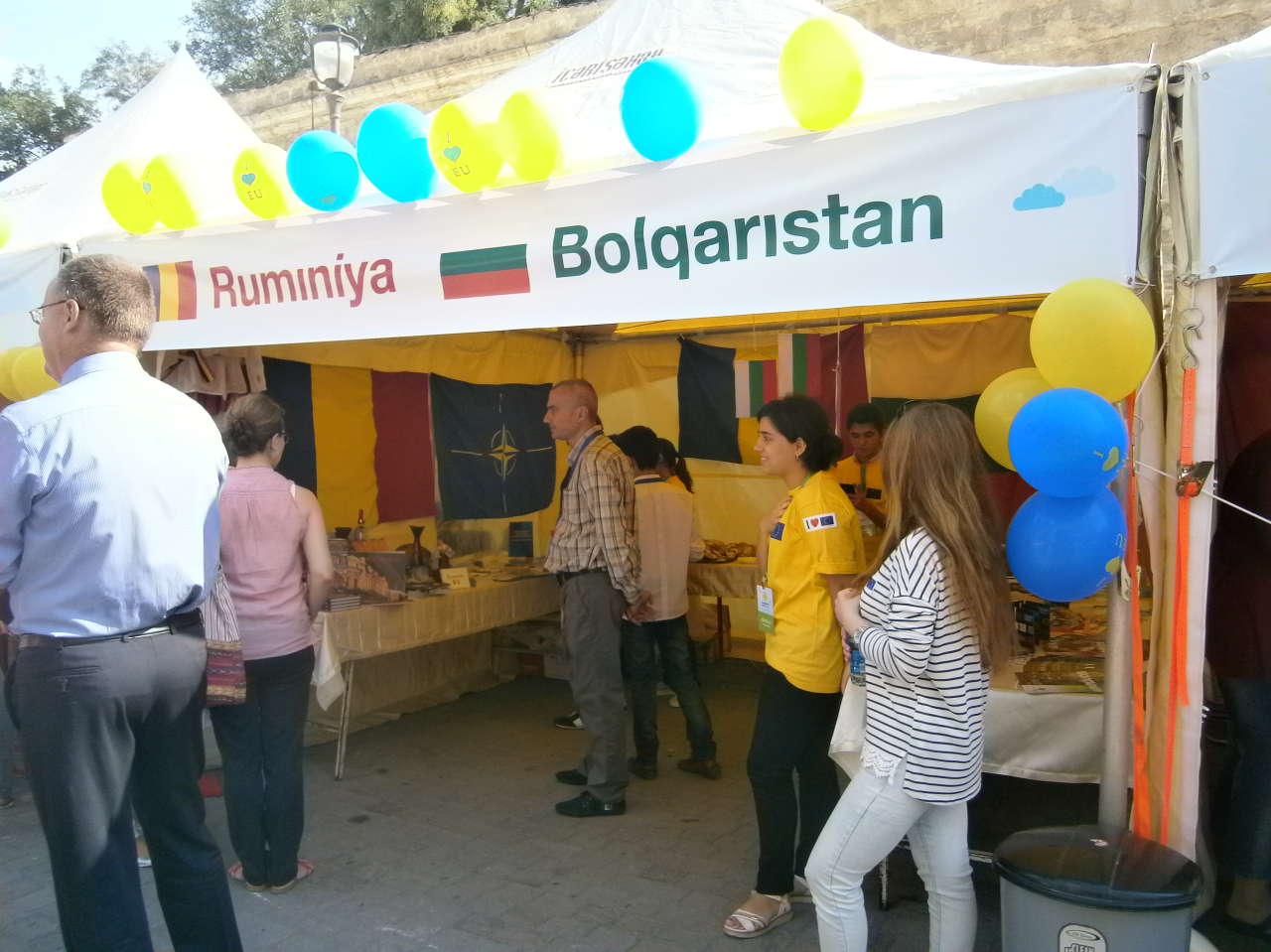 Bakıda "Avropa şəhərciyi" açıldı (FOTO)