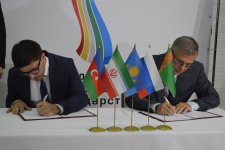 Trend bir sıra Rusiya KİV-ləri ilə saziş imzalayıb (FOTO)