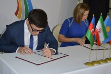 Trend bir sıra Rusiya KİV-ləri ilə saziş imzalayıb (FOTO)