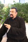 Dünya şöhrətli aktyor Stiven Siqal Bakıda konsert vermək istəyir (FOTO)