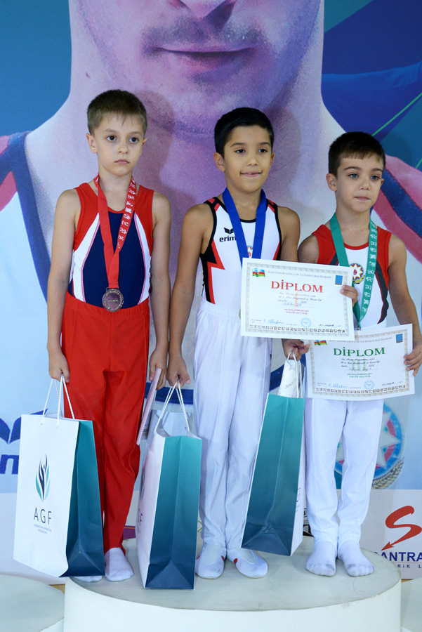İdman gimnastikası üzrə 22-ci Bakı çempionatının ilk gününün nəticələri məlum olub (FOTO)
