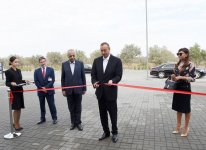 Prezident İlham Əliyev və xanımı məktəb kompleksinin və Qolf klubunun açılışında iştirak ediblər (FOTO)